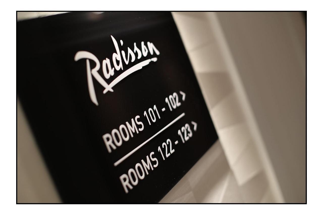 Radisson Hotel Nice Airport Экстерьер фото
